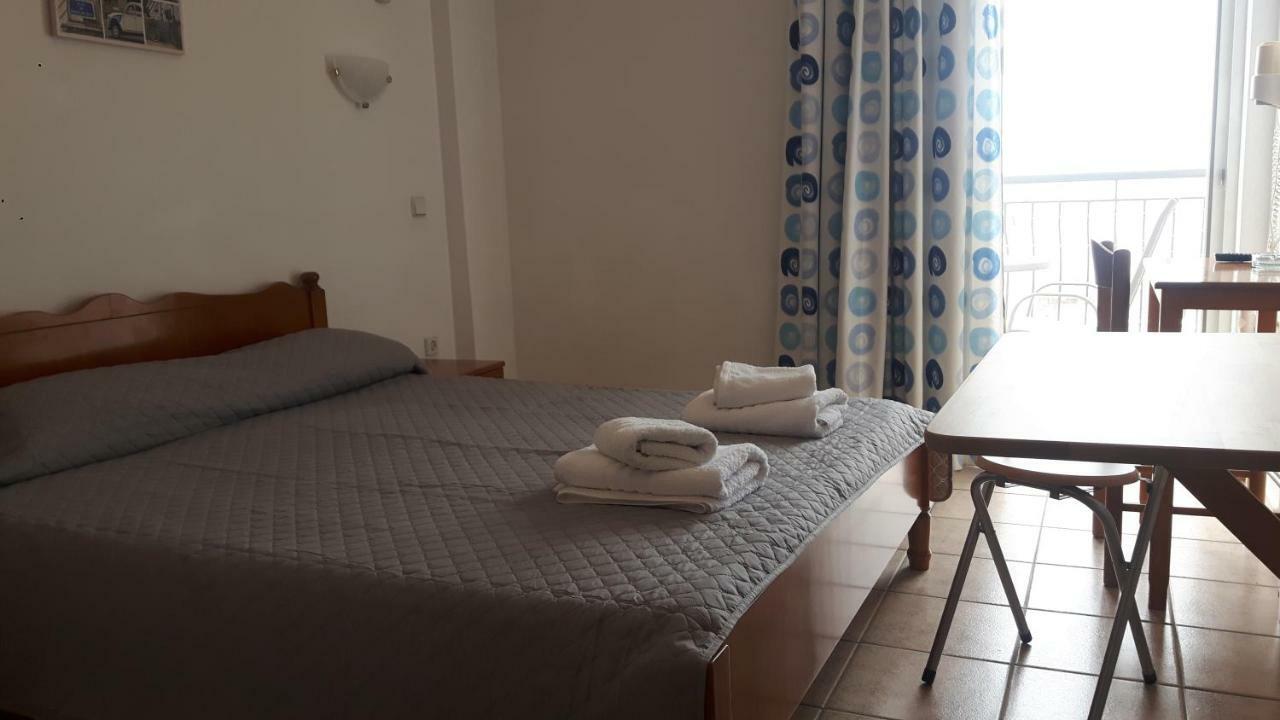 Ntemos Apartments Tolón Eksteriør bilde